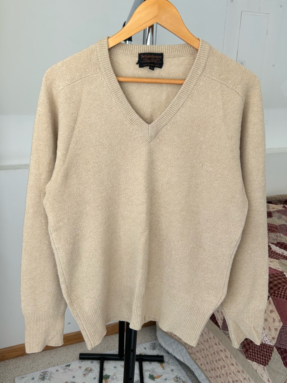 Vintage Yves Saint Laurent 100% Cashmere Knit V-Neck Pullover Sweater